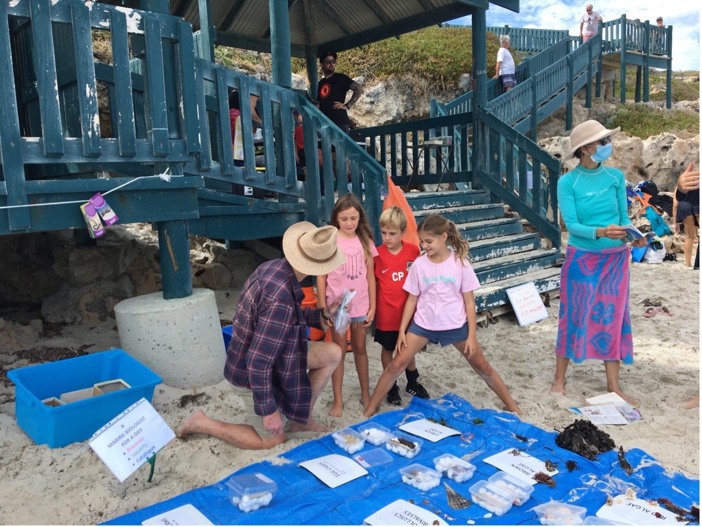 A picture containing outdoor, person, group

Description automatically generated